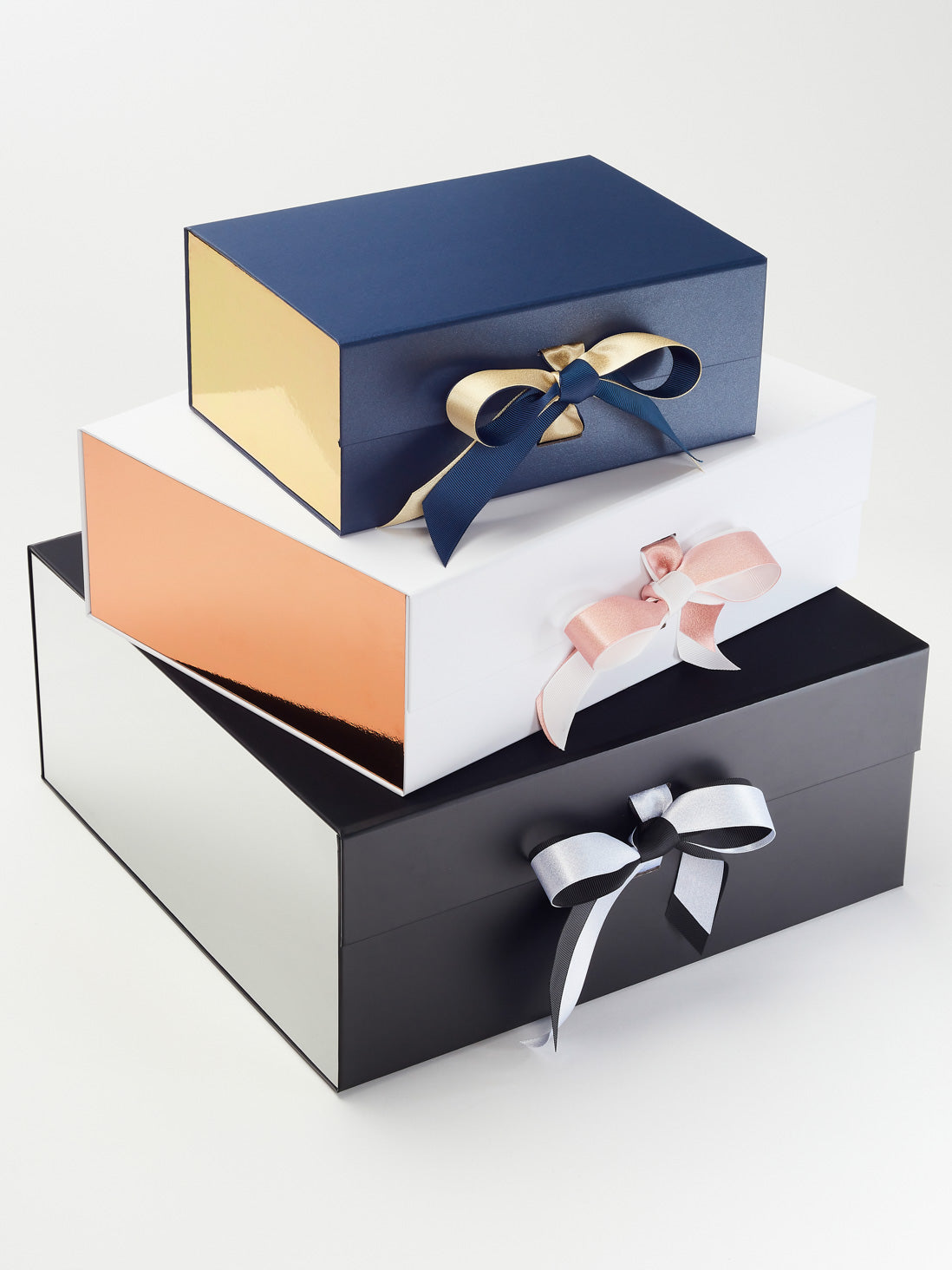 Kraft Cheap Flat Pack Gift Boxes with Ribbon Closure